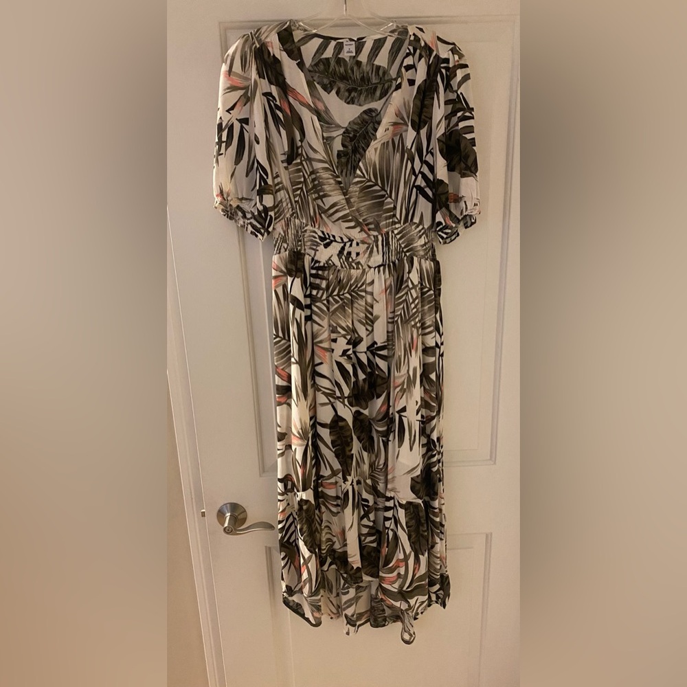 Old Navy Leaf Print  Dress - cream with brown and pink . High low hem